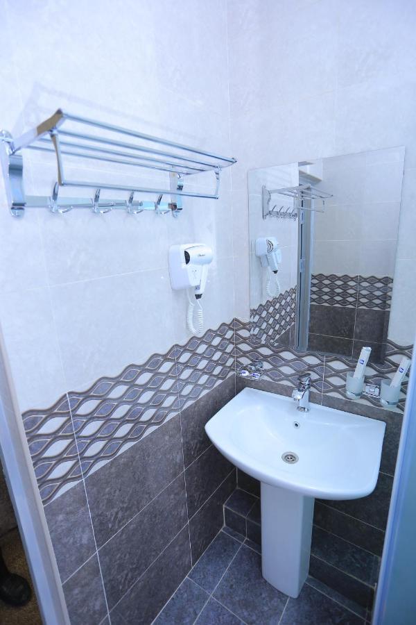 Hayot Plaza Hotel Yunusobod Εξωτερικό φωτογραφία