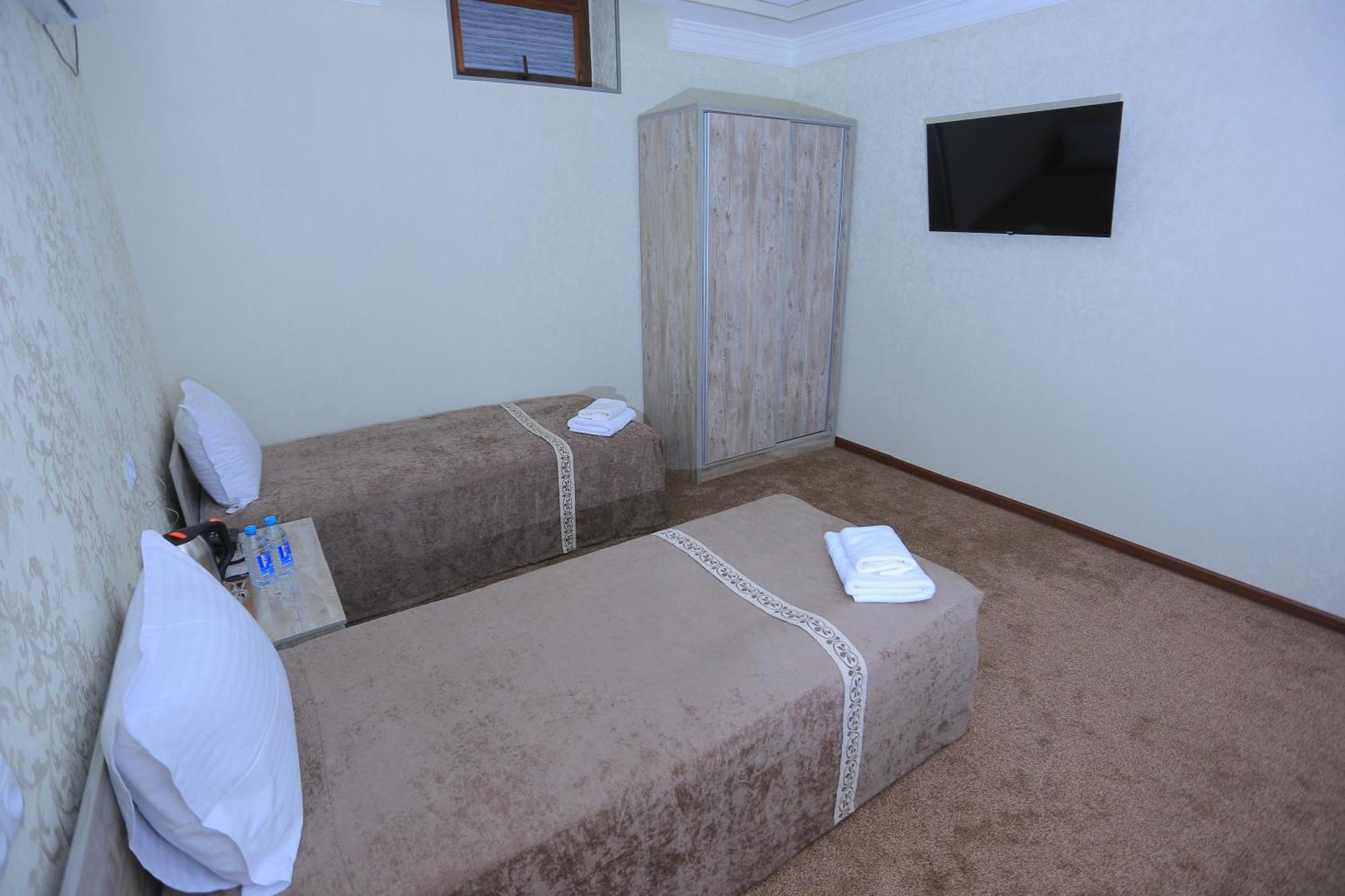 Hayot Plaza Hotel Yunusobod Εξωτερικό φωτογραφία